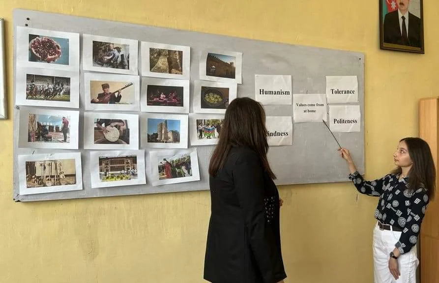 Azerbaycan xalqinin milli dəyərləri haqqinda açıq dərs keçirilmişdir